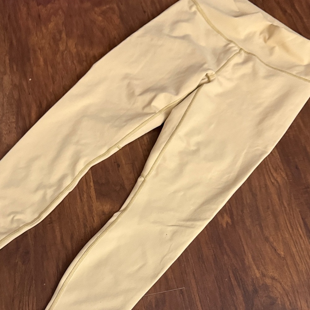 Women’s Yellow Leggings